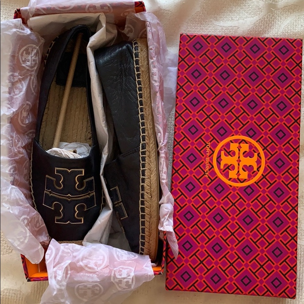 Tory burch, shoes women new with all the packaging